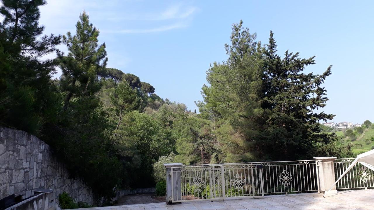 مبيت وإفطار أسكولي بيتشينو Parco Dei Gelsomini المظهر الخارجي الصورة